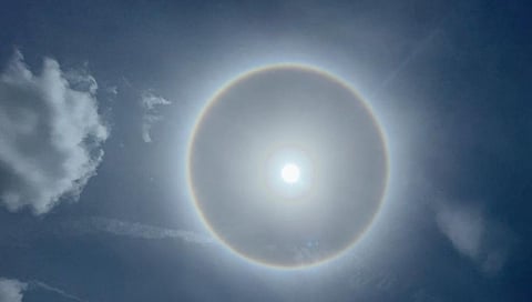 बारामती शहरात निसर्गाचा अद्भुत नजरा