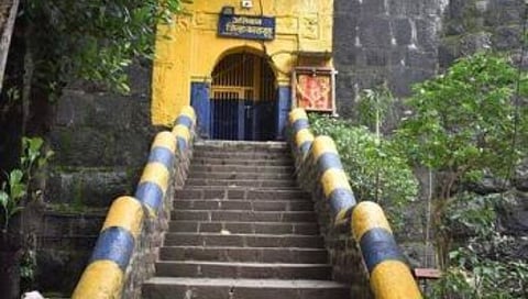 रायगड जिल्हा कारागृहातील 69 कैद्यांना कोरोनाची लागण 