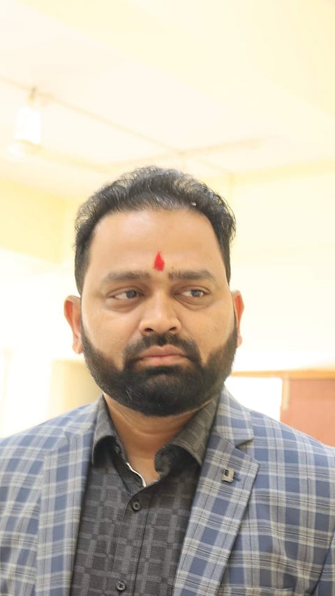 नांदेड जिल्हाधिकारी डाॅ. विपीन