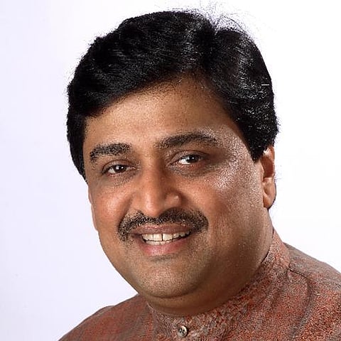 - अशोक चव्हाण