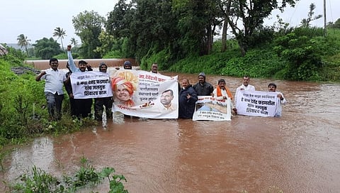 सदाभाऊ खोत यांच्याकडून फडणवीसांना आगळ्यावेगळ्या शुभेच्छा 