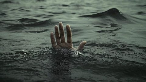 drowned , 