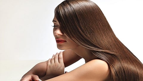 निरोगी, लांब आणि मजबूत केसांसाठी करा 'हे' सोपे उपाय