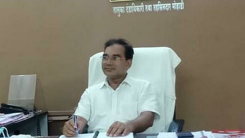 तहसीलदारास तीस हजारांची लाच घेताना अटक !