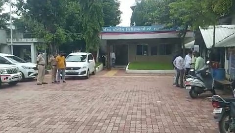 बलात्काराच्या आरोपीची पोलीस कोठडीत आत्महत्या !