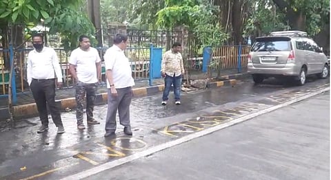 बोरवलीमध्ये झळकल्या 'No Kissing Zone'च्या पाट्या; पाहा VIDEO