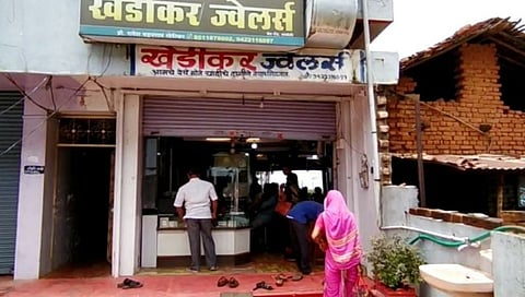 भंडाऱ्यात सराफा दुकानांसह ५ ठिकाणी चोरी!