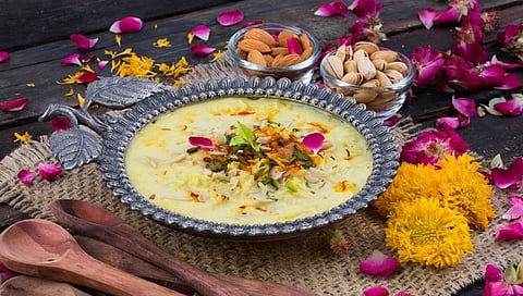 Janmashtami 2021: मधुमेहींसाठी आरोग्यदायी आहेत 'या' ५ मिठाई 