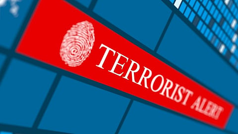 बांगलादेशातून भारतात घुसखोरी, ओळख लपविण्याकरिता भारतीय महिलेशी लग्न