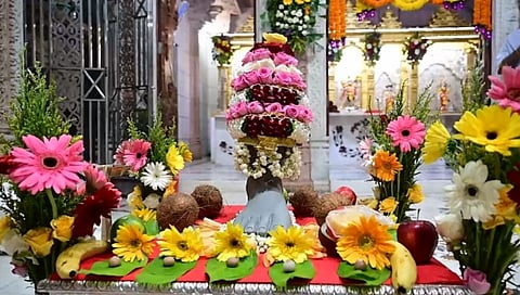 Lalbagcha Raja 2021: लालबागच्या राजाचा पाद्यपूजन सोहळा संपन्न