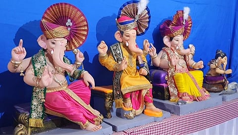 मराठमोळ्या रूपातील वस्त्र परिधान केलेल्या गणेश मूर्ती सांगली-मिरजेत दाखल... 