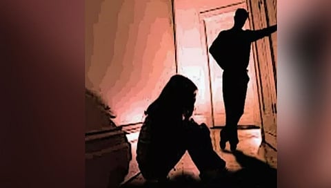 Nagpur Breaking : नागपूरच्या लकडगंज परिसरातील Sex Racket चा पर्दाफाश!