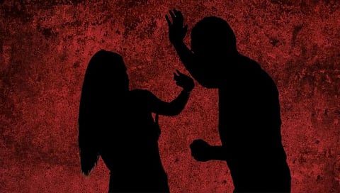 पुण्यात खळबळ! एकतर्फी प्रेमातून 14 वर्षीय तरुणीचा खून