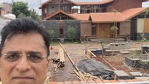 किरीट सोमय्यांचा बंजरंग खारमाटेंच्या बंगल्यासमोर सेल्फी; केले गंभीर आरोप