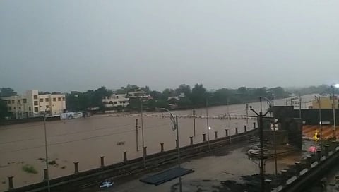 मुसळधार पाऊस