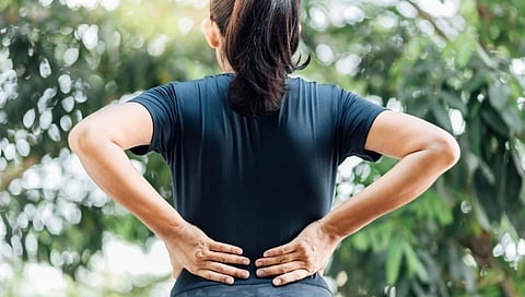 calcium deficiency: शरीरातील कॅल्शियमची कमतरता, लक्षणे आणि उपाय 