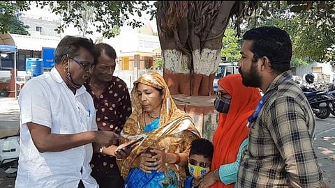 महिलेच्या हातातली २ लाख रक्कम असणारी बॅग चोरट्यांनी लांबवली!