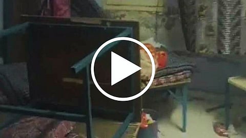 भारत- पाक मॅच नंतर काश्मिरी विद्यार्थ्यांवर हल्ला...(पहा व्हिडिओ)