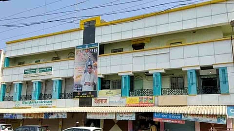 आयकर विभागाच्या पथकाची नांदेड मध्ये कारवाई; बुलढाणा बॅंकेच्या संचालकांची चौकशी
