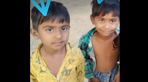 धक्कादायक..बेपत्ता दोन्ही मुलांचे आढळले मृतदेह; आई- वडिलांचा आक्रोश