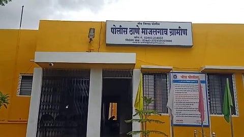 खळबळजनक: शेतातील सोयाबीनच्या 39 पोत्यांवर चोरट्यांनी मारला डल्ला