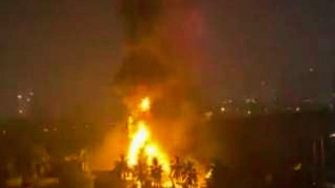 ठाण्यात मध्यरात्री भंगार मालाच्या गोडाऊनला आग; लाखों रुपयांचे नुकसान 