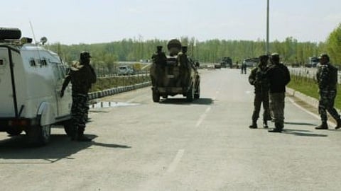 Jammu Kashmir: लष्कर-ए-तैयबाच्या 5 दहशतवादी साथीदारांना अटक, हिजबुल कमांडर ठार