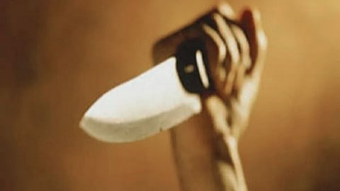 बापरे ! नाशिक पुन्हा हादरले, चाकूचे 25 वार करून महिलेचा घेतला जीव