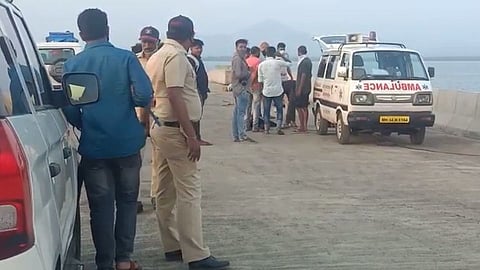 महिलेच्या अंगाला दगड बांधून खाडीत फेकले! विरारमधील घटना 