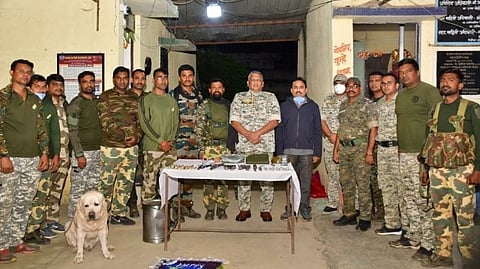 Gondia: नक्षल्यांनी जमिनीत पेरलेली स्फोटकं पोलिसांनी केली जप्त, घातापात टळला...