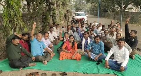 नंदुरबार वगळता अन्य आगारातील बससेवा बंद