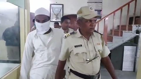 संतापजनक! तथाकथित मौलाने केला चिमुकलीचा विनयभंग
