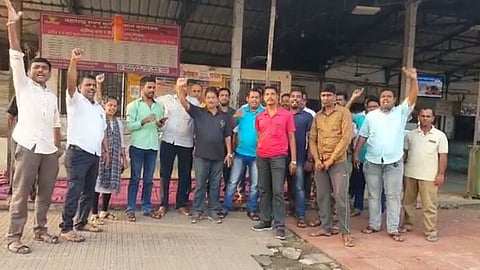अलिबागच्या पावणे तीनशे एसटी कर्मचाऱ्यांनी मागितली स्वेच्छामरण परवानगी! 