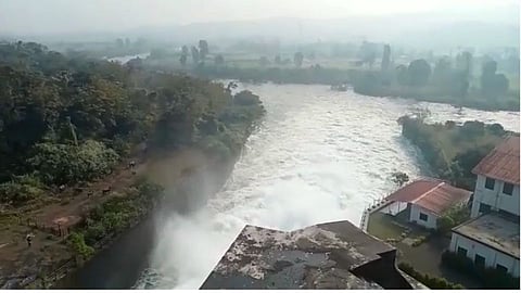Kolhapur Breaking : राधानगरी धरणाचा दरवाजा उघडलेल्या स्थितीत अडकला