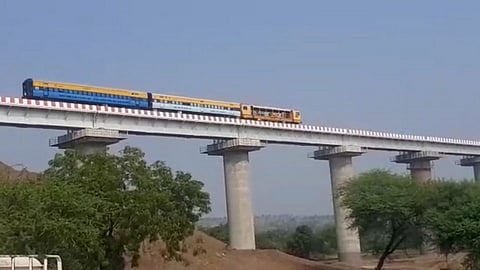 अहमदनगर ते आष्टी धावली रेल्वे.. नागरिकांच्या आशा पल्लवित !