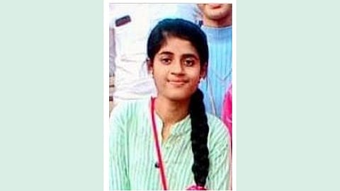 पाळण्याचा झोका ठरला तिच्यासाठी मृत्यूचा ठोका; अकोल्यातील दुर्देवी घटना