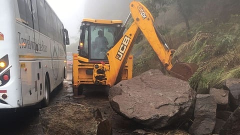 landslide in pasarni ghat