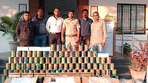 सिगारेट्स आणि नायलॉन मांजा जप्त: नागपूर पोलिसांची मोठी कारवाई
