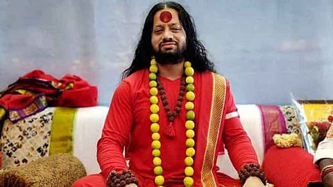 Breaking : फरार कालीचरण बाबाला अखेर अटक; रायपूर पोलिसांनी केली अटक