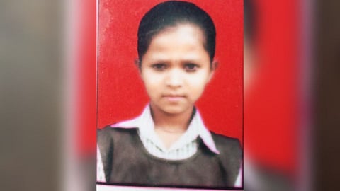 पहा व्हिडीओ : शाळेत मन रमत नसल्याने 5 वीच्या विद्यार्थिनीची गळफास घेऊन आत्महत्या