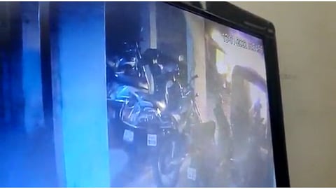 Pune Vehicles Burnt