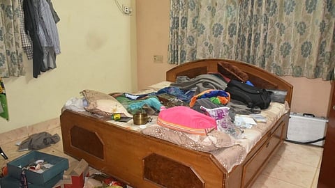 धक्कादायक : नंदुरबारमध्ये बंद घरातील 80 तोळे सोन्याच्या दागिन्यांची चोरी!