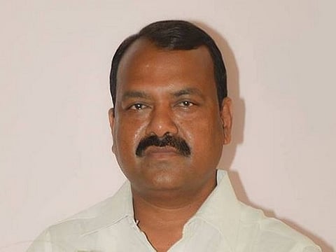 शिवसेनेचे खासदार राजेंद्र गावित यांना चेक बाऊन्स प्रकरणात 1 वर्षाची शिक्षा