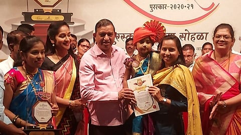 पुरस्कारामुळे जबाबदारी वाढली, पालकमंत्री आदिती तटकरे यांचे प्रतिपादन