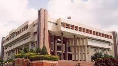 NMU