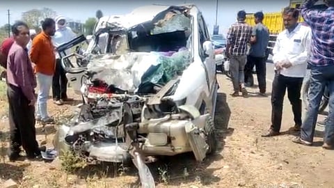 accident near amravati city