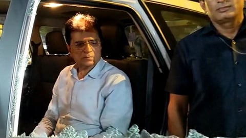 Kirit Somaiya: किरीट सोमय्या यांच्या गाडीवर हल्ला; काच फुटली, सोमय्या जखमी, म्हणाले...