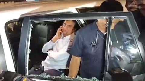 Kirit Somaiya car attacked 