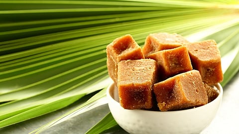 Jaggery advantage and disadvantage in Marathi, Summer Health Tips in Marathi, jaggery benefits in Marathi, jaggery disadvantages