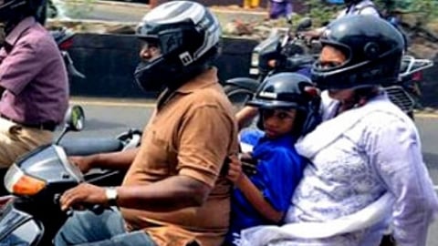 Helmet compulsory for pillion riders in mumbai
